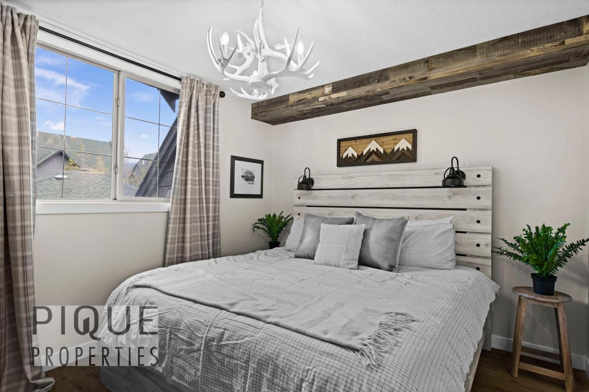 Mystic Mountain Chalet, Heated Outdoor Pool & Hot Tub, Free Parking, Fast Wifi! 坎莫尔 外观 照片